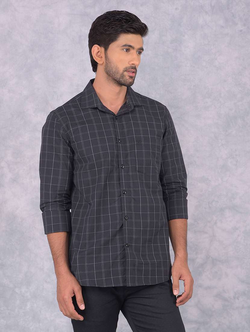 men checkered collared slim fit long sleeve shirt