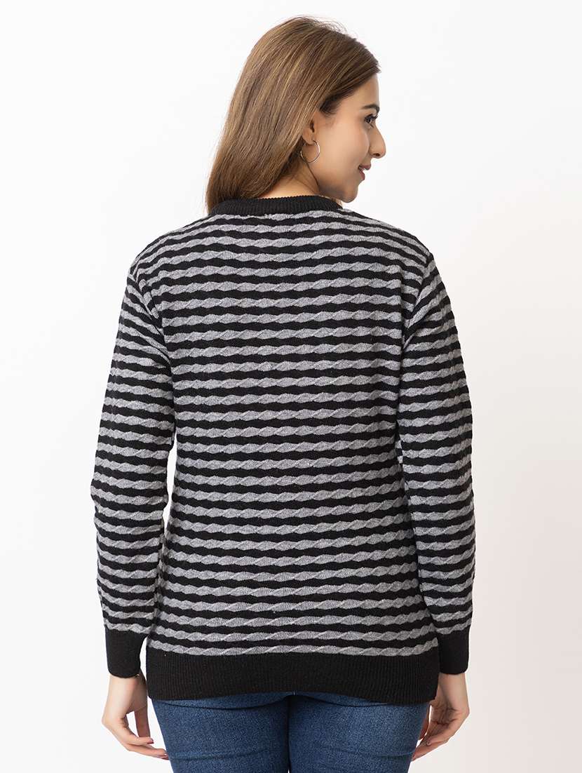 women striped long sleeves pullover - 21574037 -  Standard Image - 3