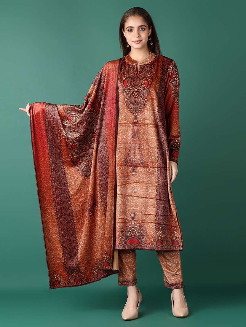 women printed kurta pant set with dupatta