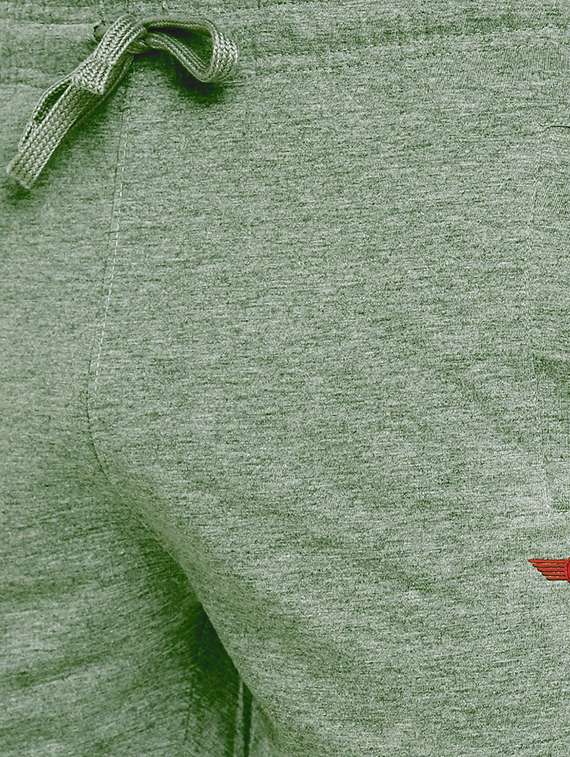 men green mid rise regular fit shorts - 21576039 -  Standard Image - 3