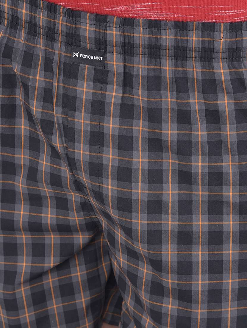 men pack of 2 checkered mid rise boxers - 21576089 -  Standard Image - 3