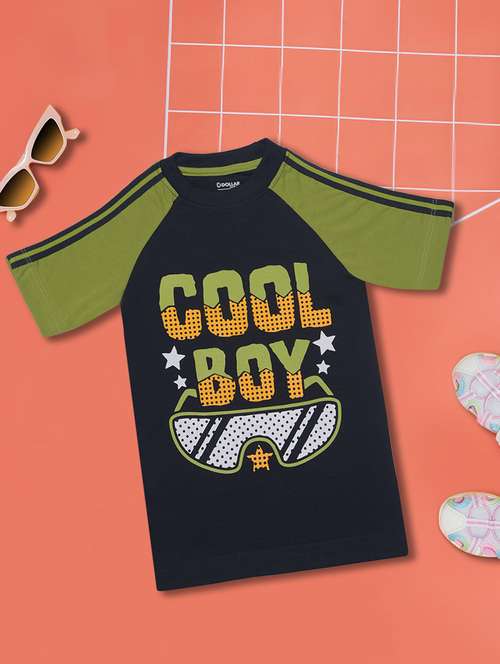 boys color block typographic short sleeves t-shirt - 21577808 - Standard Image - 0