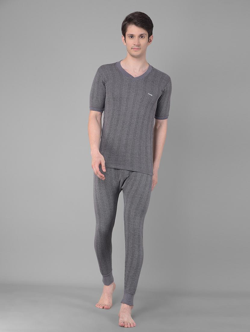 men pack of 2 solid v neck half sleeve thermal top - 21578077 - Standard Image - 3