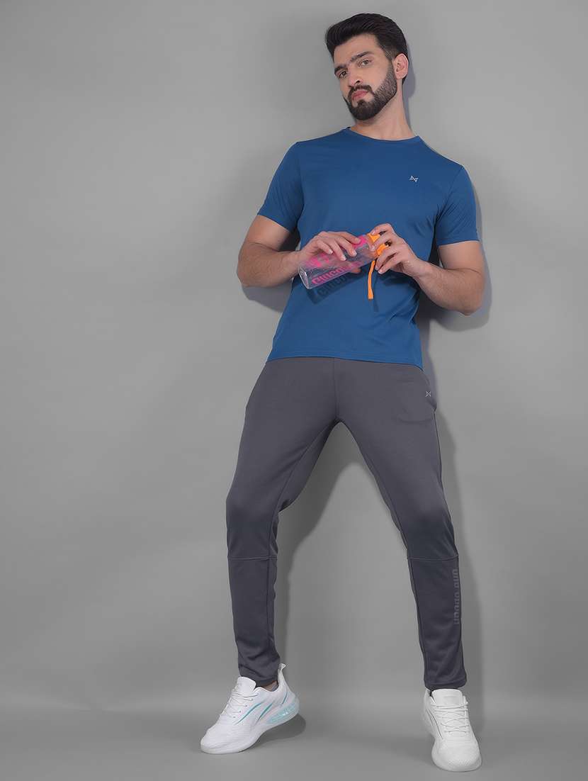men pack of 2 solid regular fit short sleeves sports t-shirts - 21578256 -  Standard Image - 3