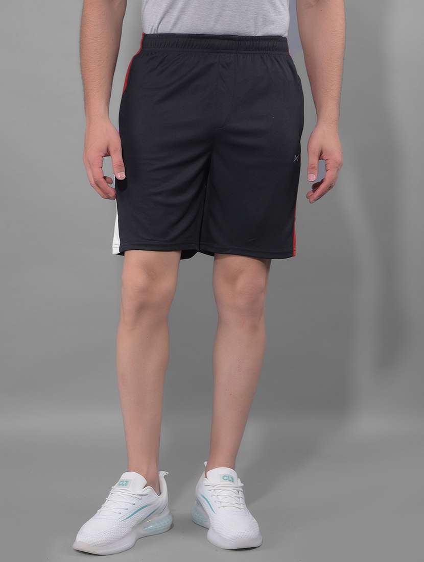 men color block regular fit shorts - 21578361 -  Zoom Image - 0