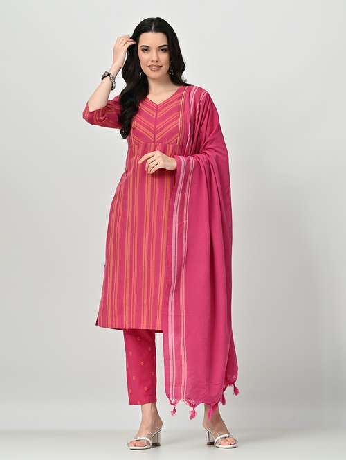 women three quarter sleeve kurta pant with dupatta set - 21578653 -  Standard Image - 0