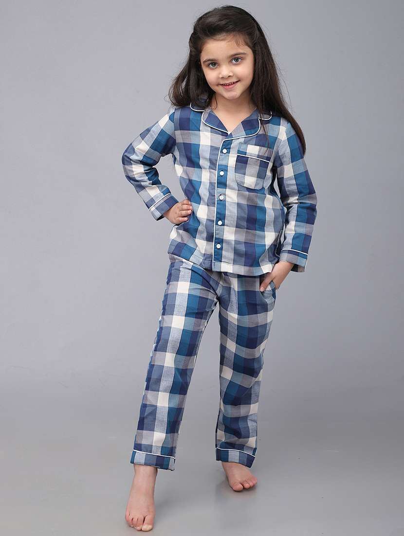 girl checks nightwear pyjama set - 21579569 -  Standard Image - 3