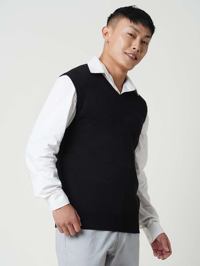 men black solid sleeveless pullover - 21579796 -  Zoom Image - 0