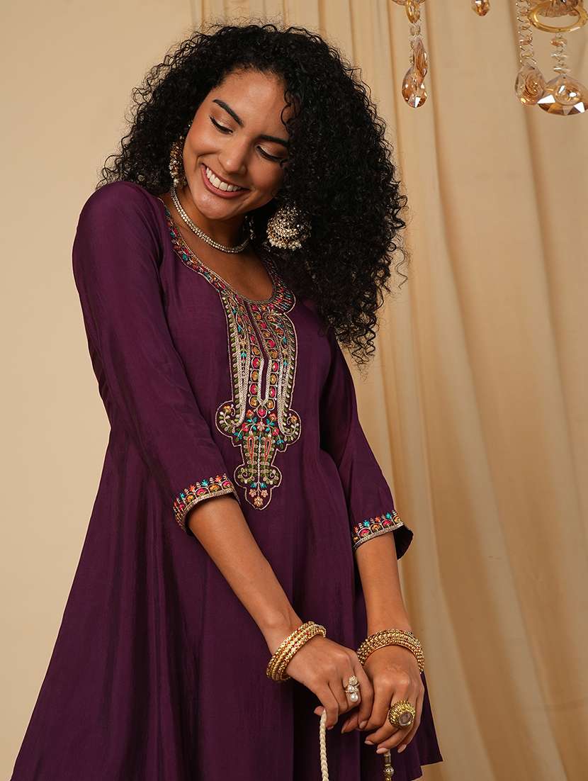 globus women purple floral sequinned & embroidered yoke a-line peplum top with dhoti pants fusion co-ord set - 21579824 - Standard Image - 3