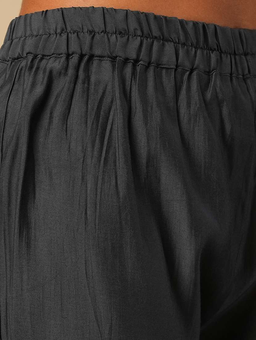 globus women grey embroidered yoke floral detailing foil print kurta & wide leg trousers festive set - 21579839 -  Standard Image - 5