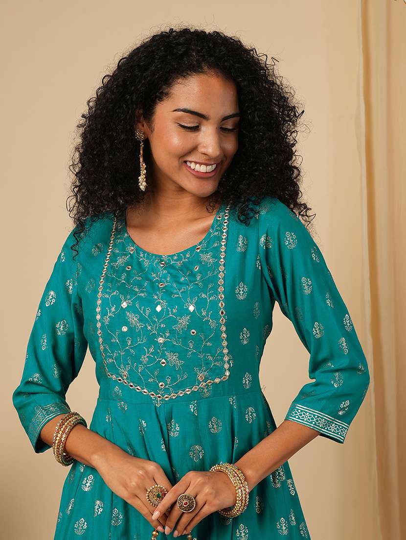 globus women green embroidered yoke gold foil jaal print front slit layered border detailing festive anarkali kurta - 21579862 -  Standard Image - 3