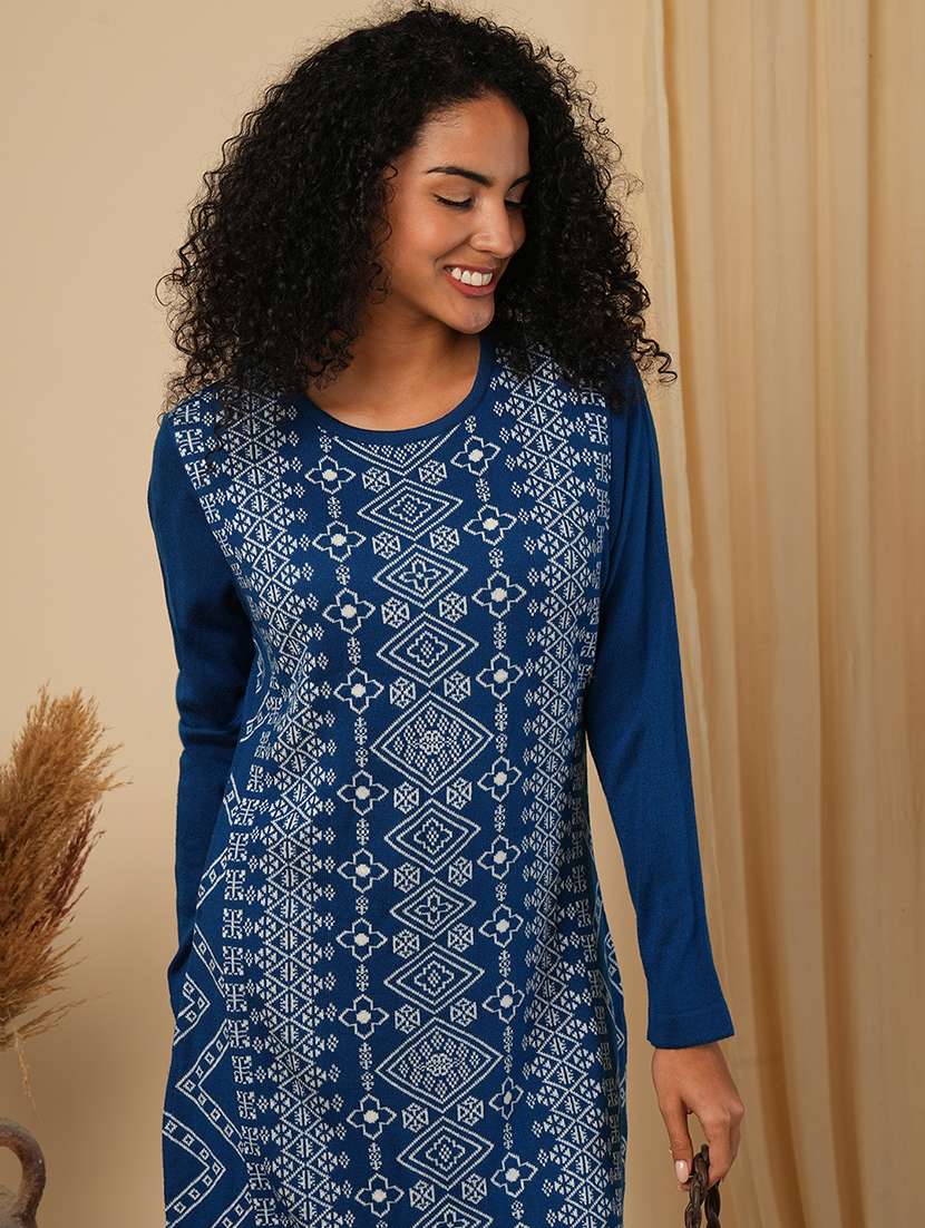 globus women blue round neck full sleeves placement weave knitted loose fit calf length winter wear kurta - 21579866 -  Standard Image - 3