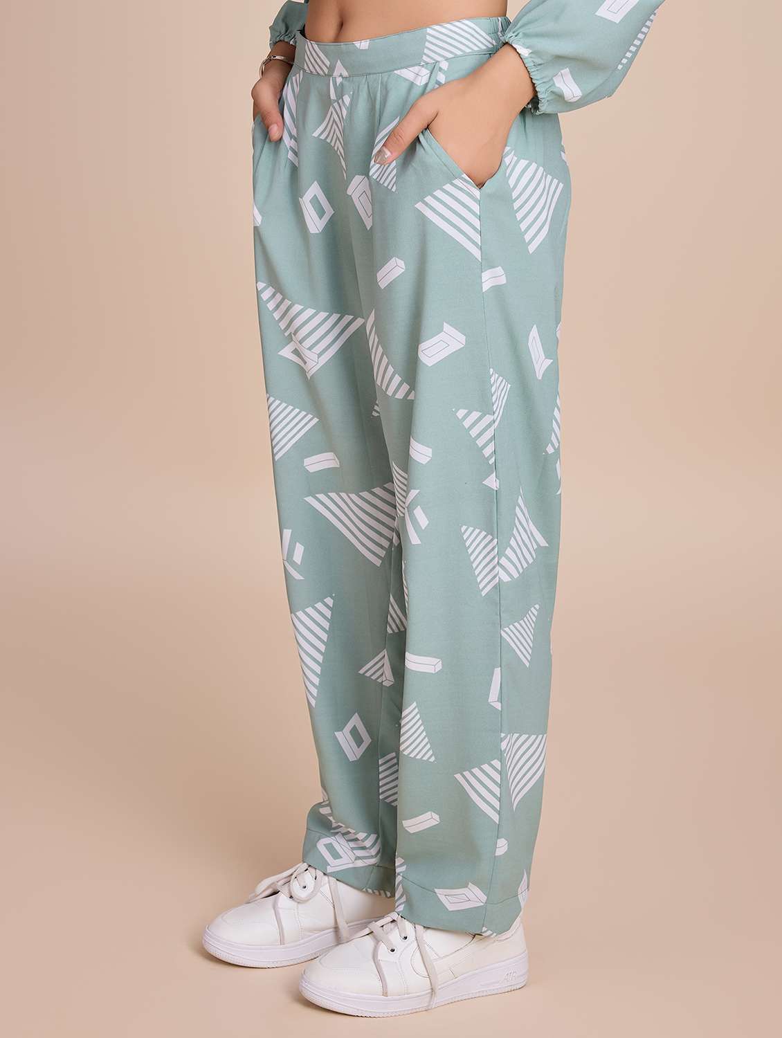 women printed long sleeves top & trouser co-ord set - 21579883 - Standard Image - 3