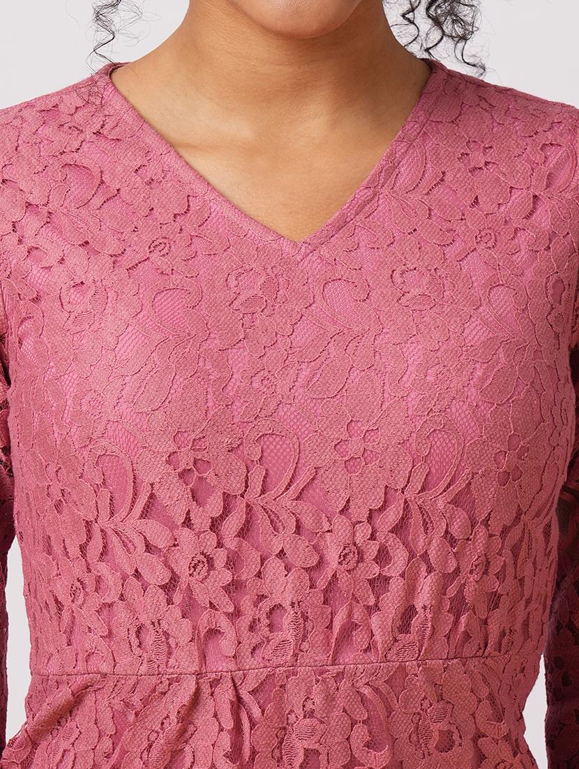 globus women pink v-neck floral lace sheath mini party dress - 21579929 - Standard Image - 3