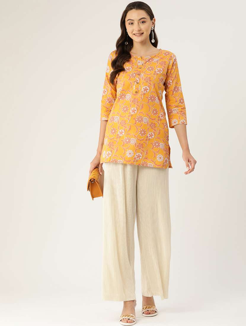 women floral printed three quarter sleeve short kurti - 21581202 - Standard Image - 3