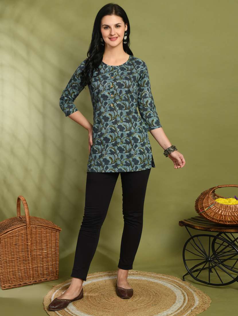 women three quarter sleeve straight kurti - 21581211 -  Standard Image - 3