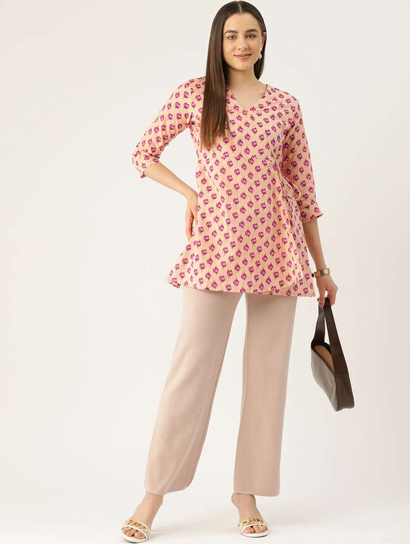 women three quarter sleeve angrakha kurti - 21581221 -  Standard Image - 3