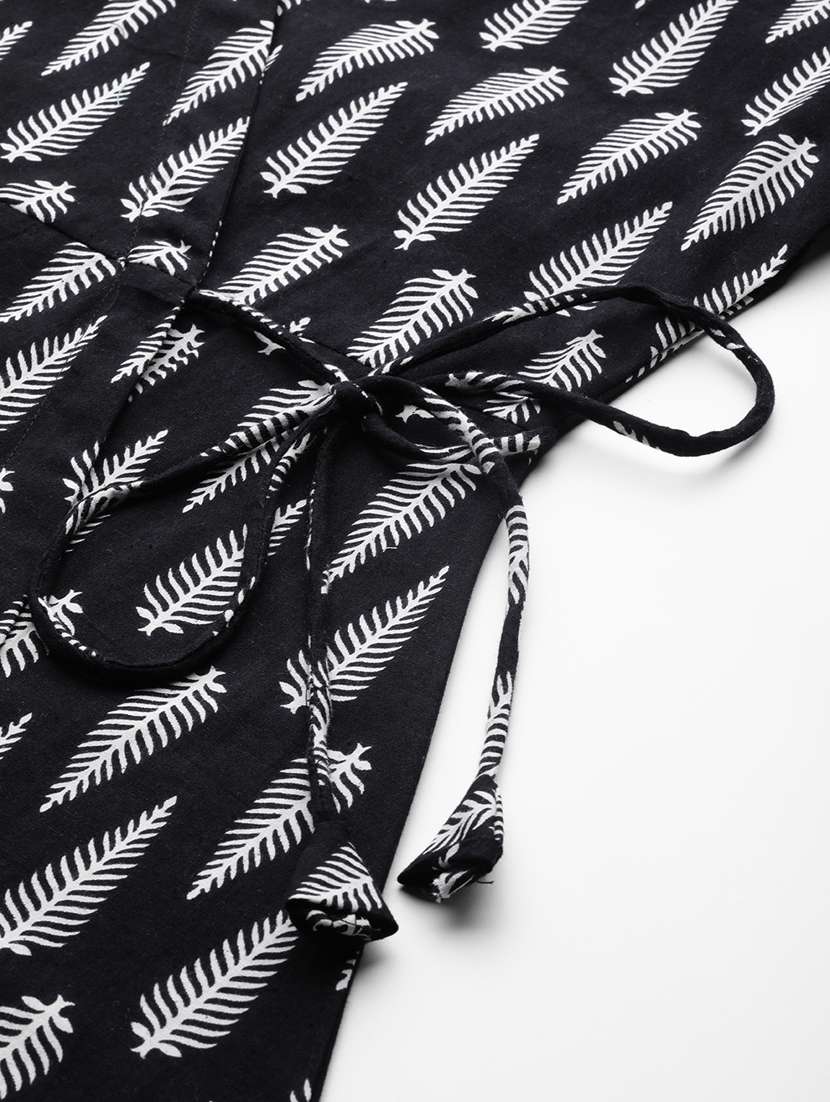 women three quarter sleeve angrakha kurti - 21581238 -  Standard Image - 5