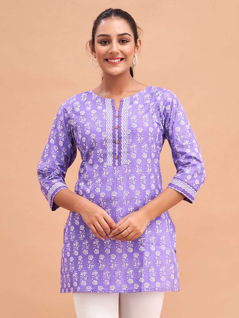 women three quarter sleeve straight kurti - 21581278 -  Zoom Image - 0