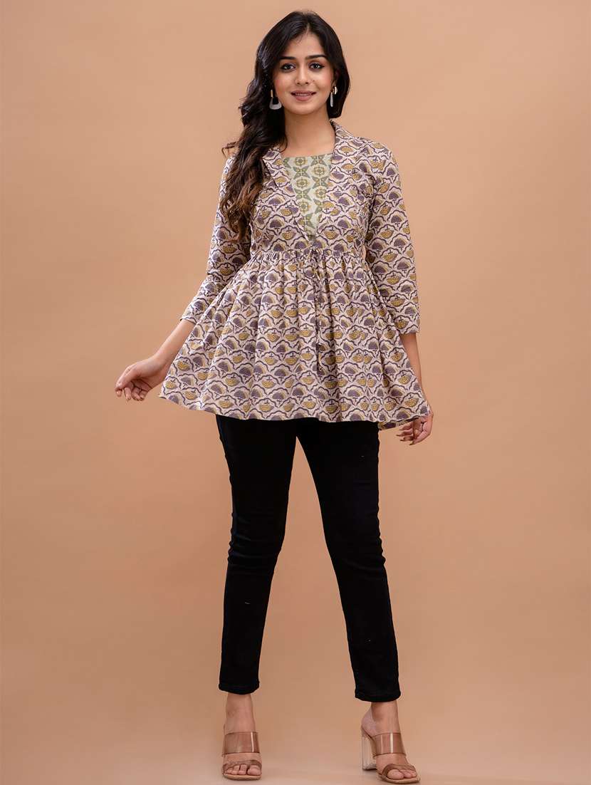 women three quarter sleeve flared kurti - 21581297 - Standard Image - 3