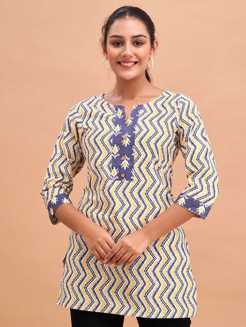 women three quarter sleeve straight kurti