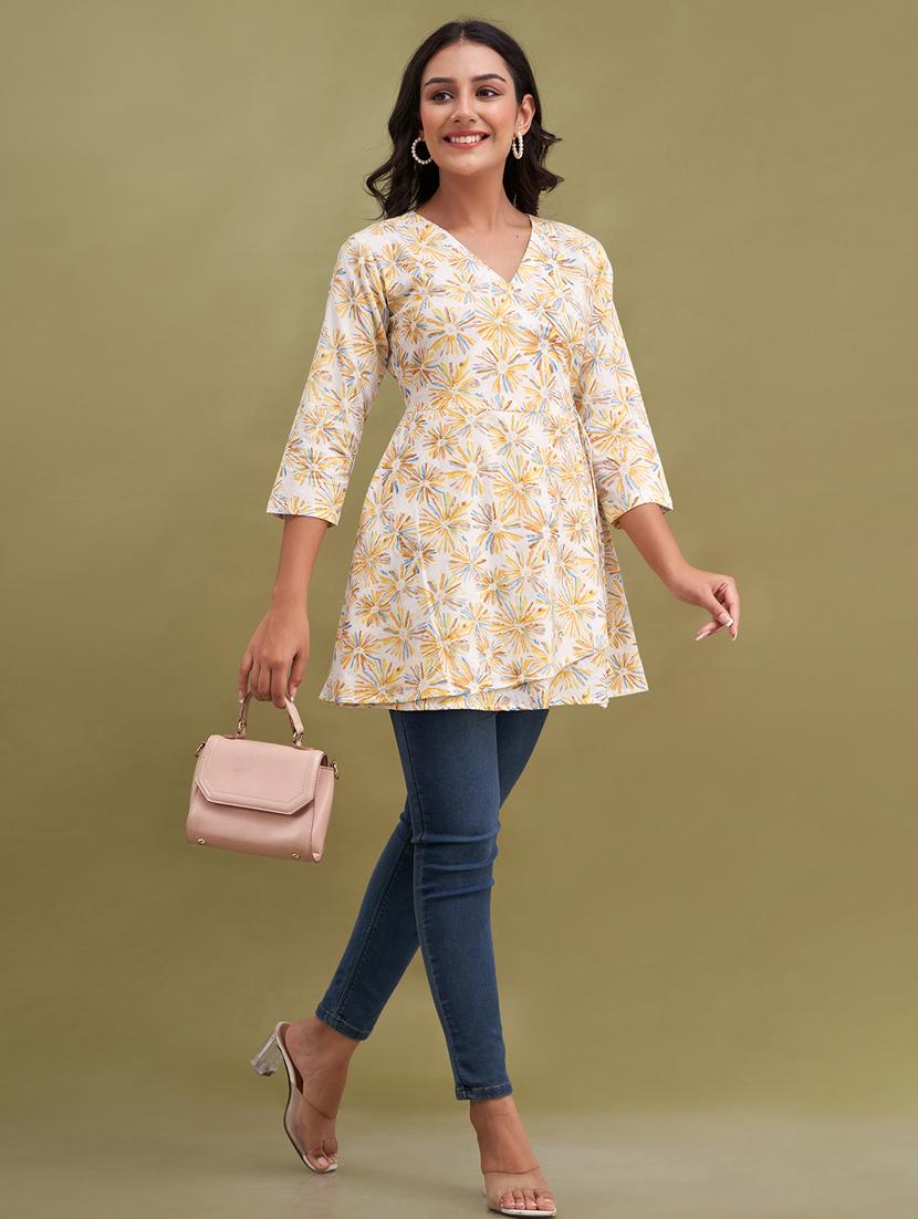women three quarter sleeve angrakha kurti - 21581340 - Standard Image - 3