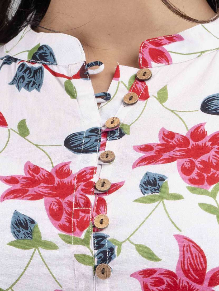 women three quarter sleeve flared kurti - 21581374 -  Standard Image - 5