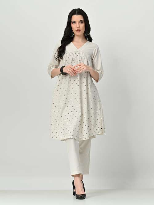women off-white round neck kurta pant set - 21582198 - Standard Image - 0