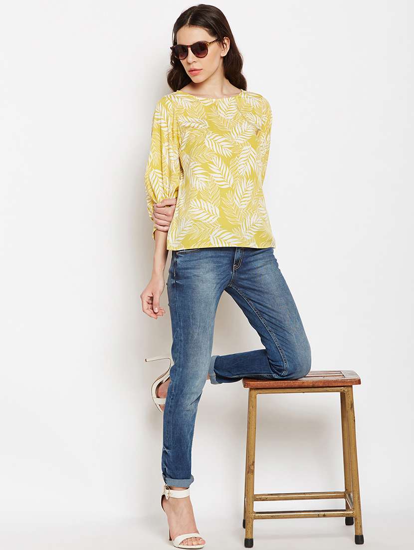 women printed round neck top - 21584910 -  Standard Image - 3