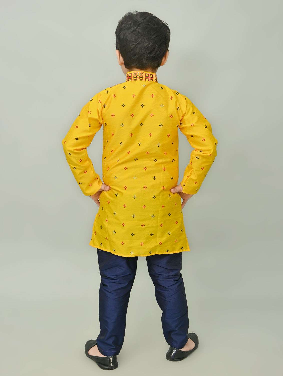 boys printed mandarin neck kurta pyjama set - 21585416 -  Standard Image - 3