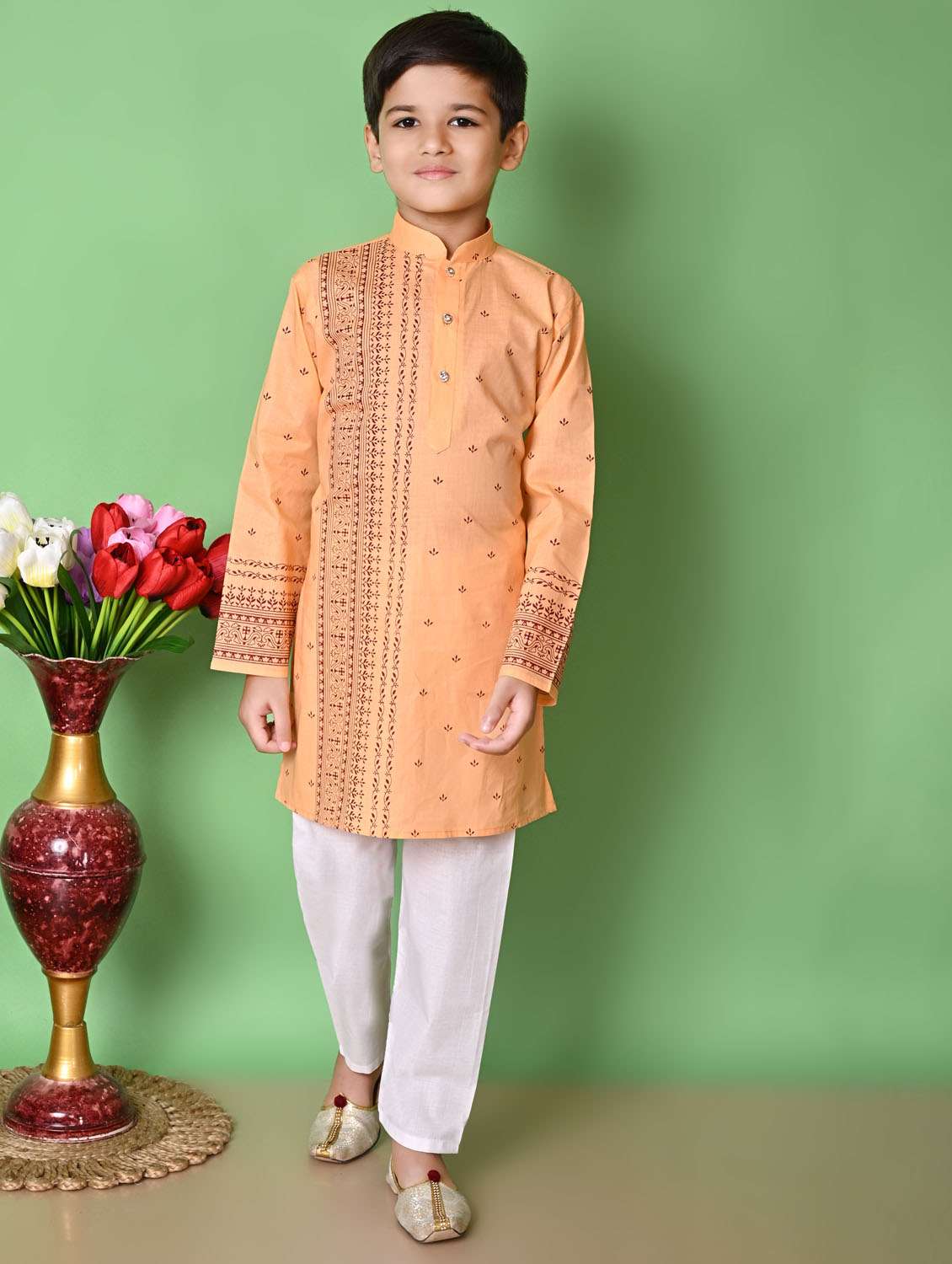 boys printed long sleeves kurta set