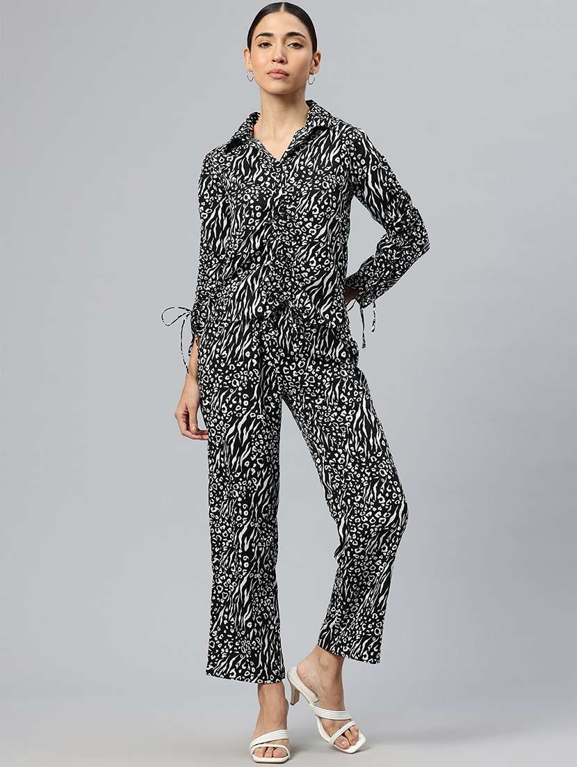 women printed top and trouser co-ord set - 21586266 -  Standard Image - 3
