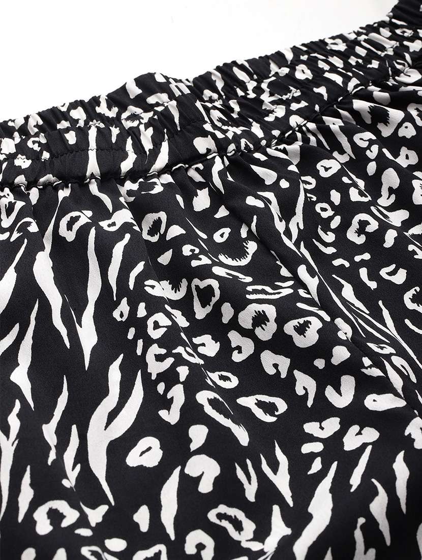 women printed top and trouser co-ord set - 21586266 -  Standard Image - 8