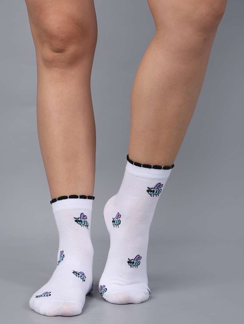 women white ankle length socks