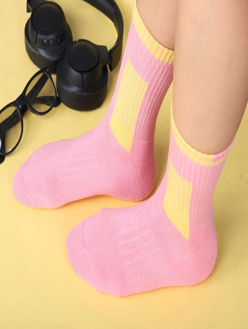 women above ankle length combo socks