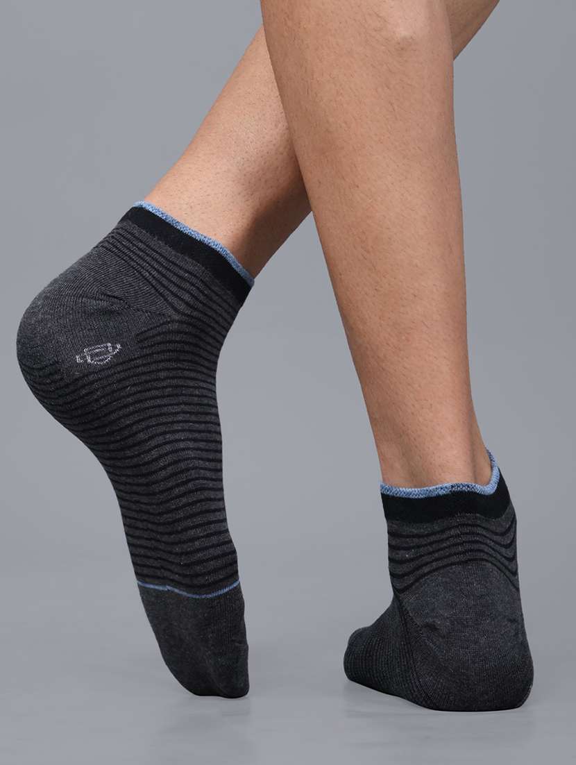 men pack of 3 ankle length sock - 21587607 -  Standard Image - 3