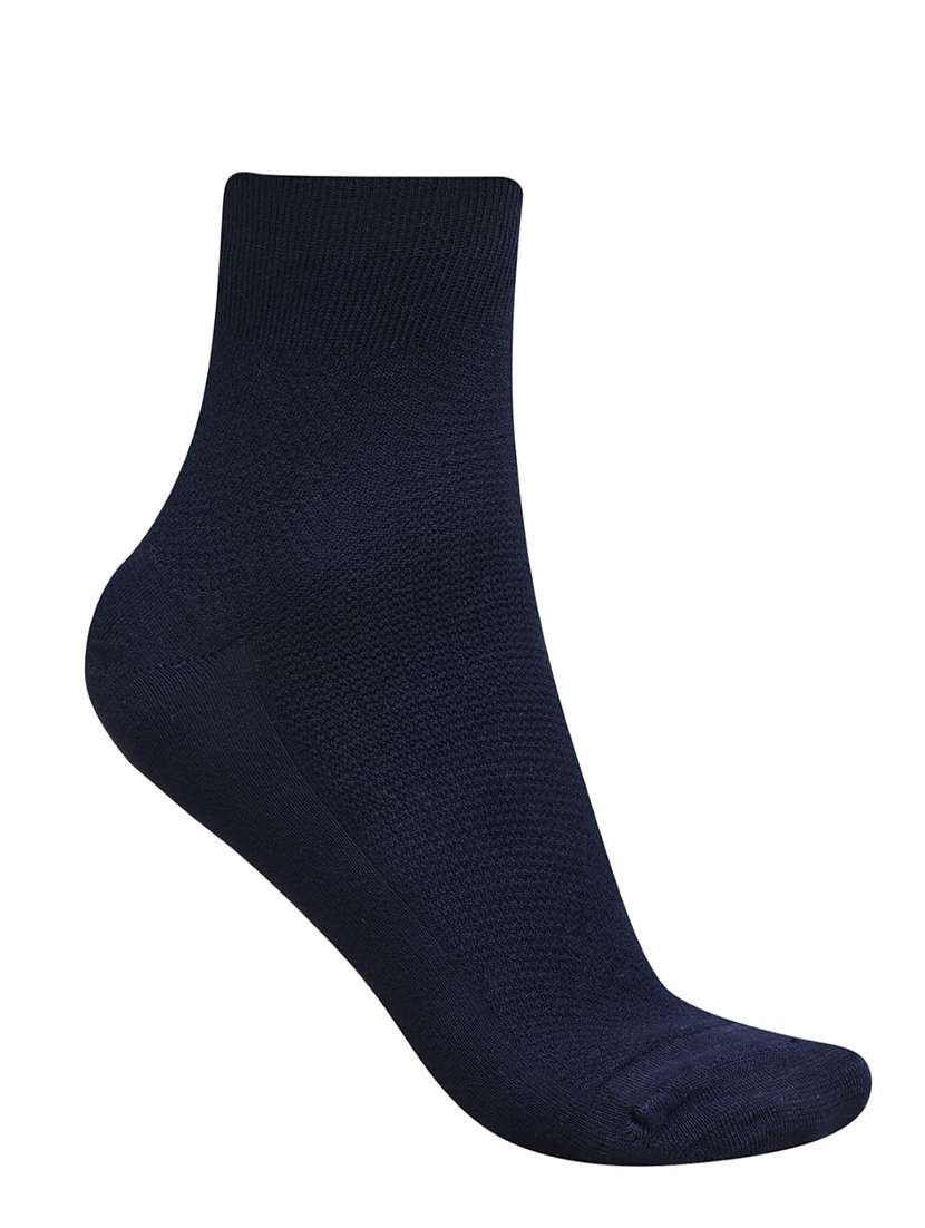 men solid above ankle length sock