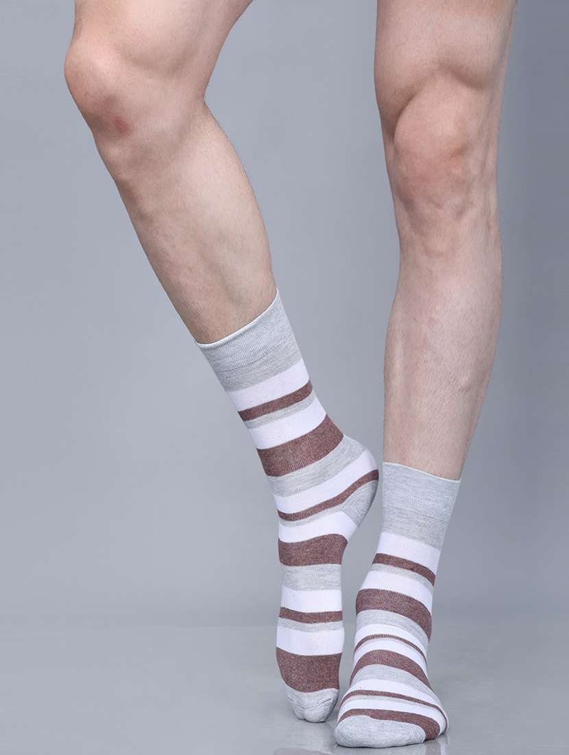 men stripes above ankle length sock
