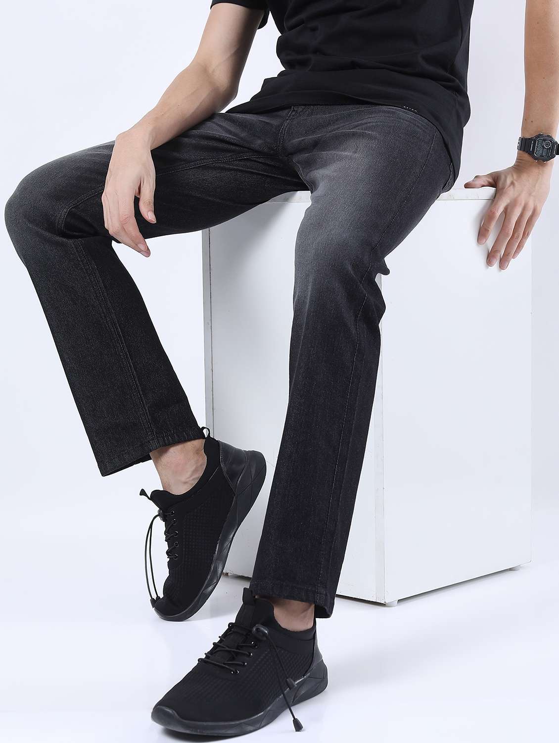 men mid rise plain jeans - 21595988 -  Standard Image - 3