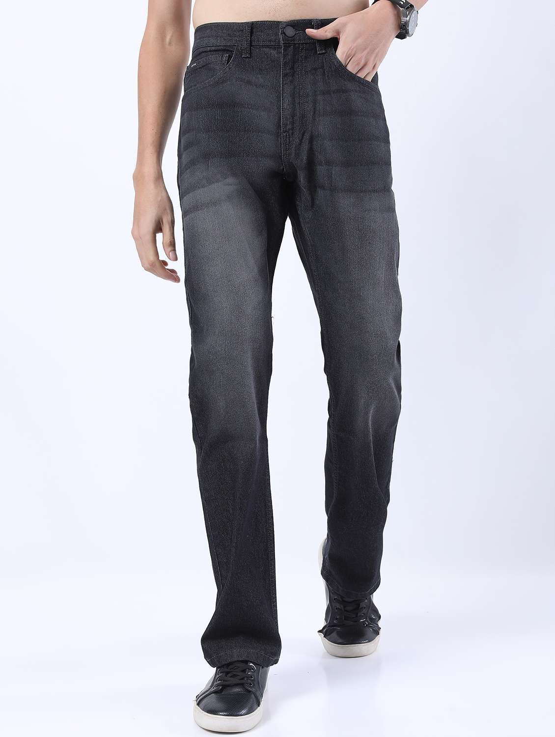 men mid rise plain jeans