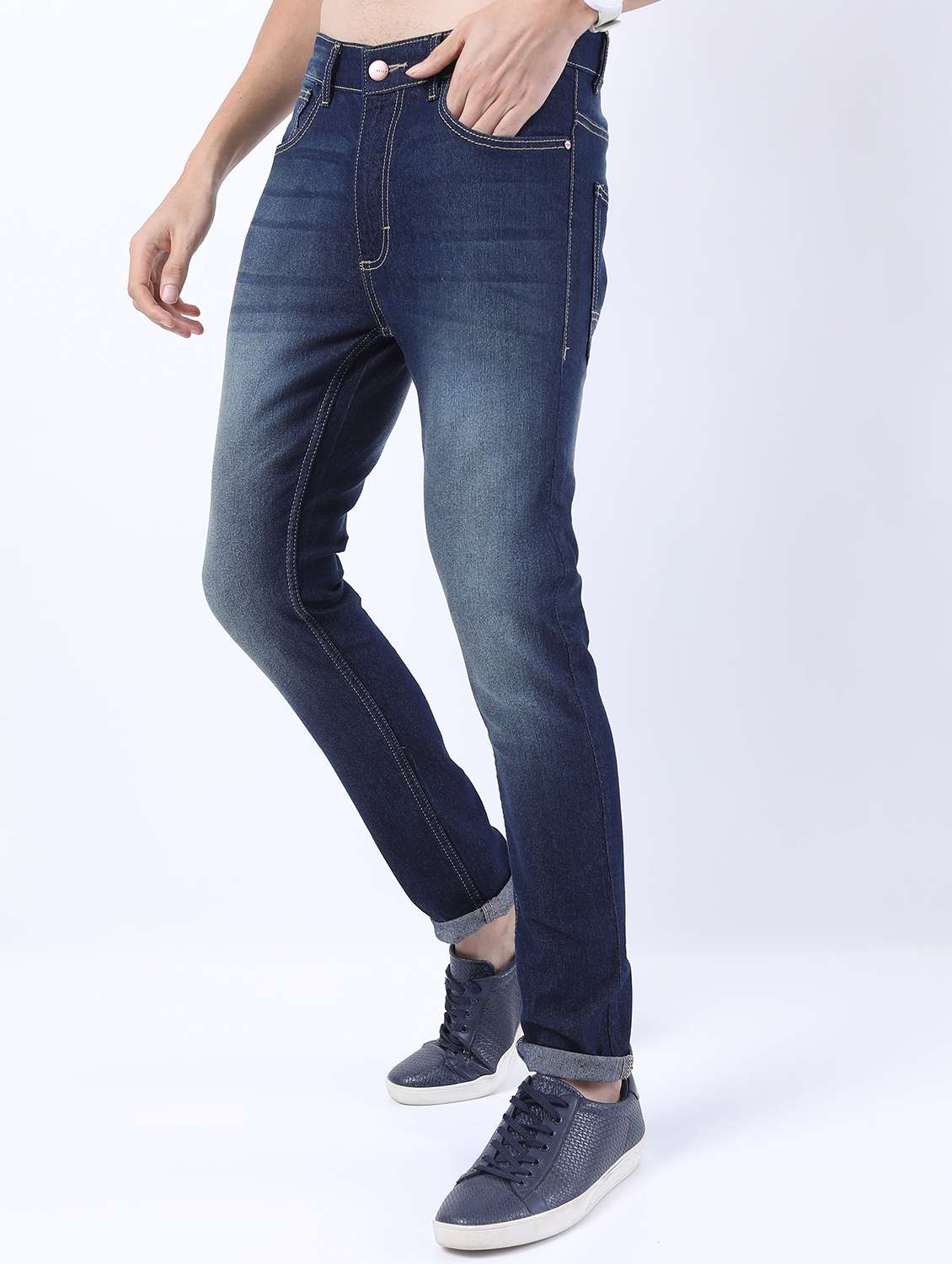 men mid rise plain jeans