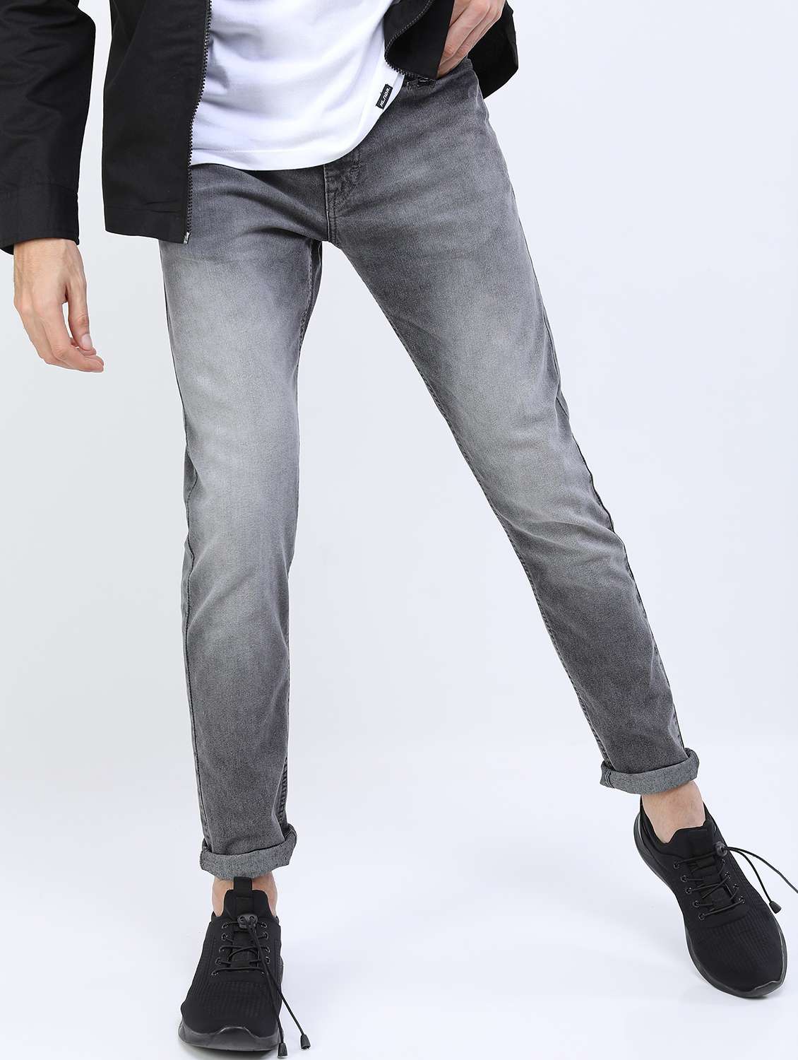 men mid rise plain jeans