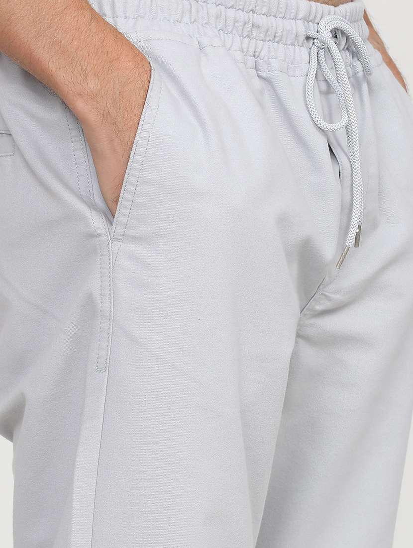 men solid regular fit mid rise jogger - 21596362 -  Standard Image - 5