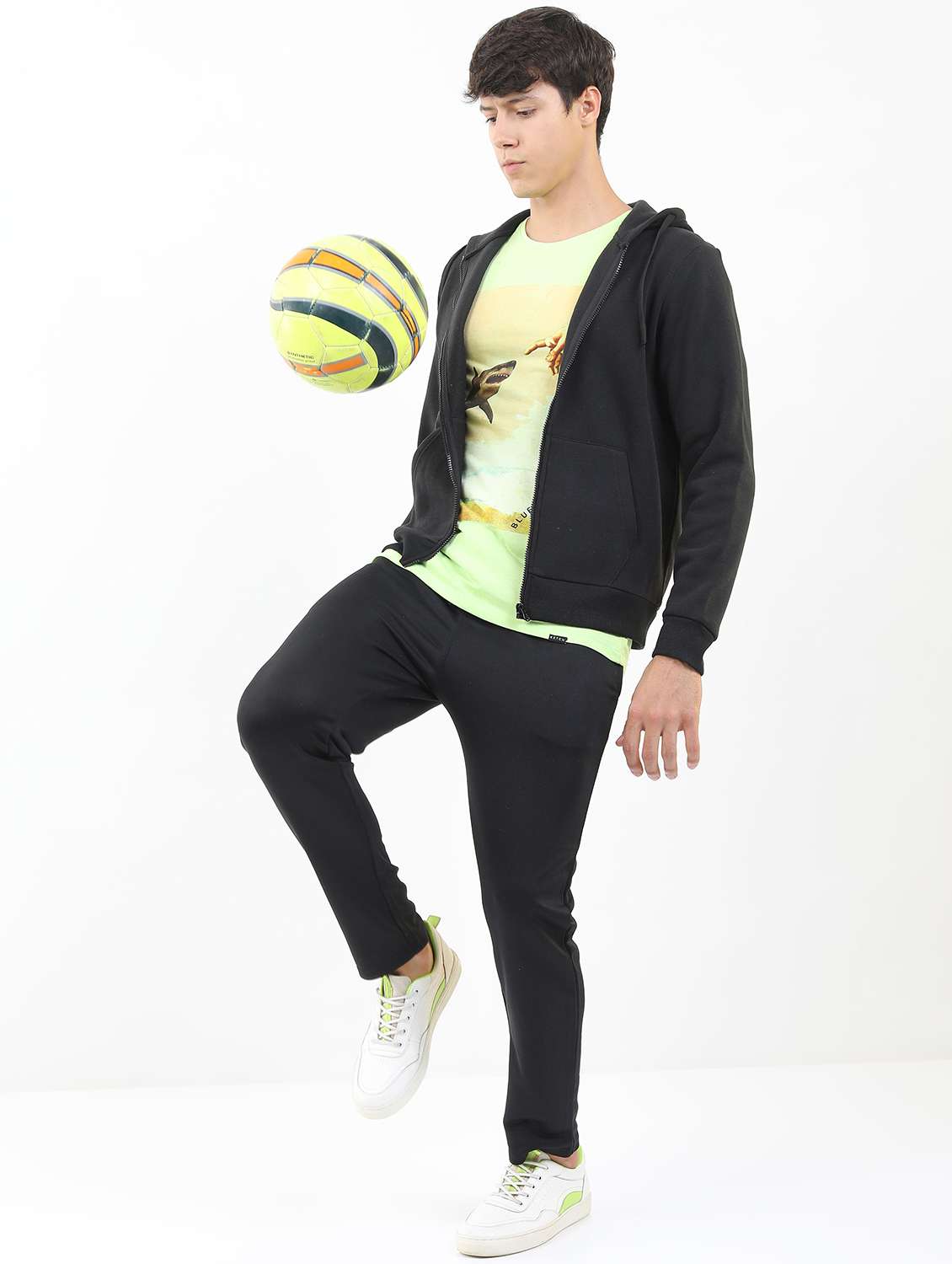 men plain hooded long sleeve sweatshirt - 21596457 -  Standard Image - 3