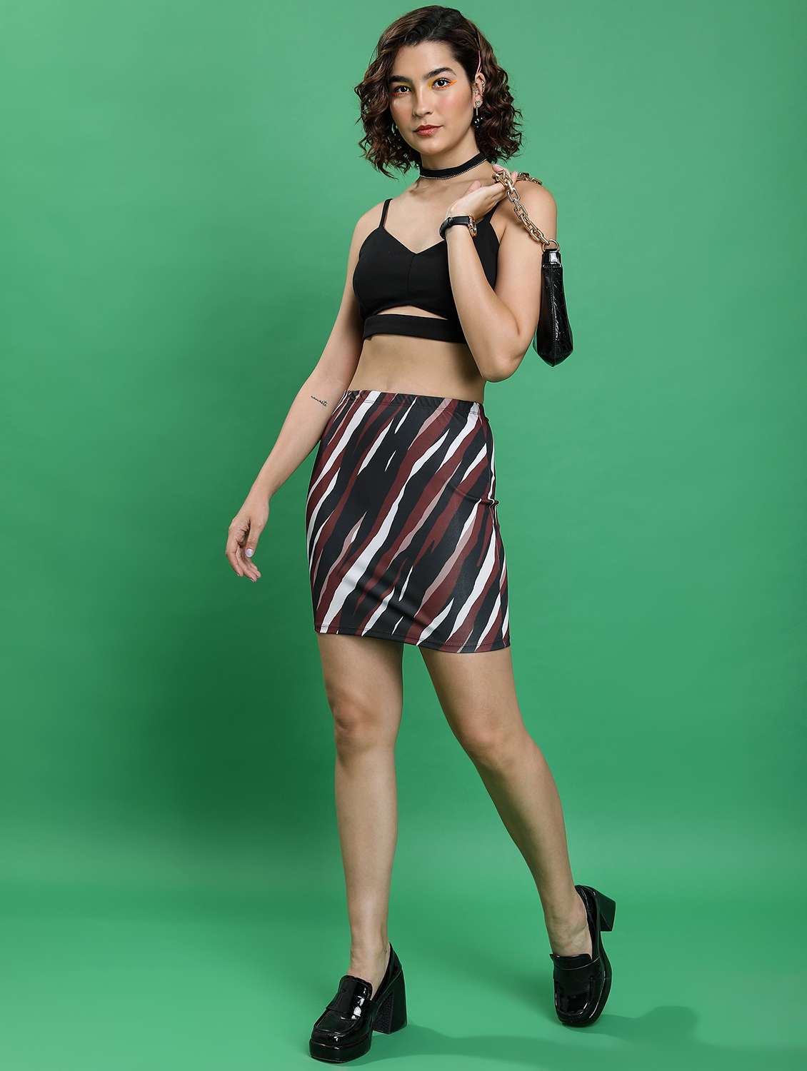 women mid-rise printed pencil skirt - 21596625 -  Standard Image - 3