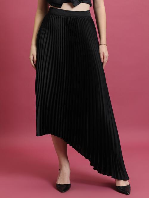 women black solid pleated skirt - 21596629 - Standard Image - 0