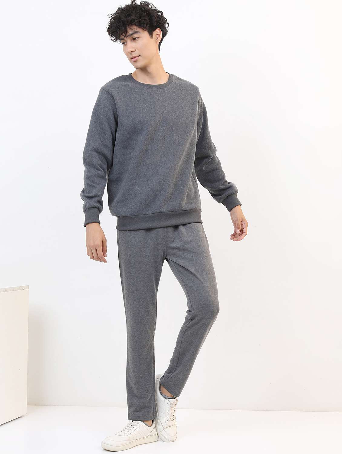 men solid regular fit track pant - 21596699 -  Standard Image - 3