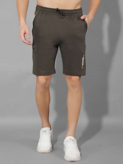 men solid bermuda shorts - 21596888 -  Standard Image - 0