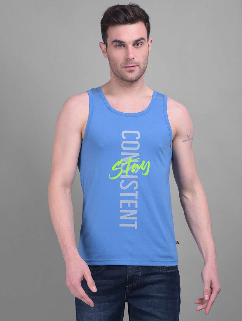 men blue typographic vest