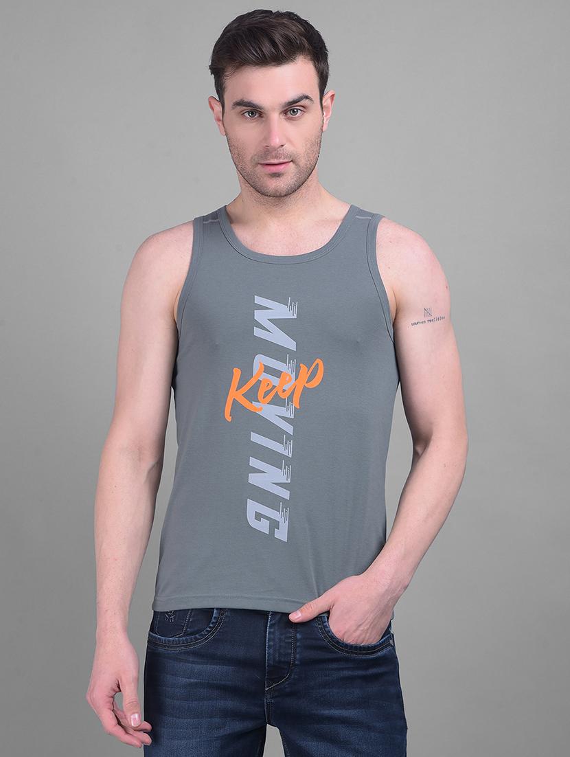 men grey typographic vest